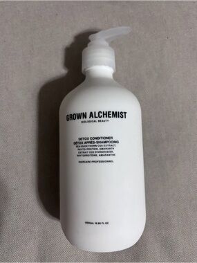 Grown Alchemist White Detox Conditioner Pump Bottle